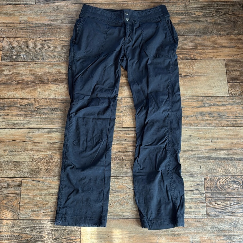 Athleta Trekkie Pant Black size 6P